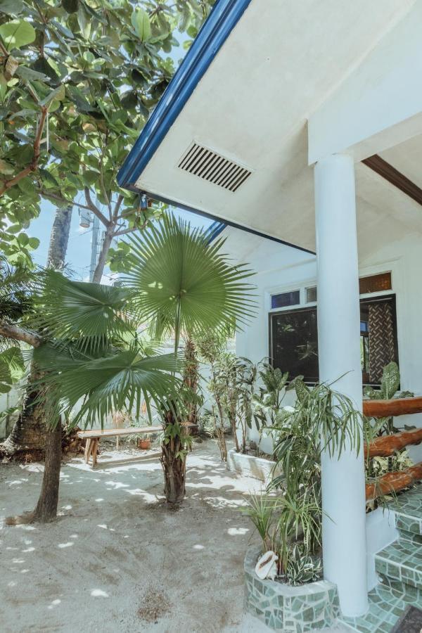 Villa Casa Ella à General Luna  Extérieur photo